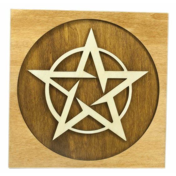Dřevěný Artefakt, symbol Pentagram