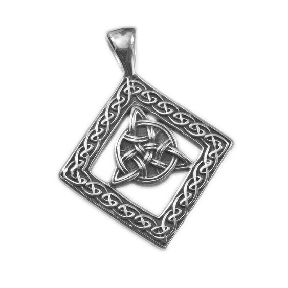 Přívěsek z chirurgické oceli, magický symbol Triquetra. No. 01