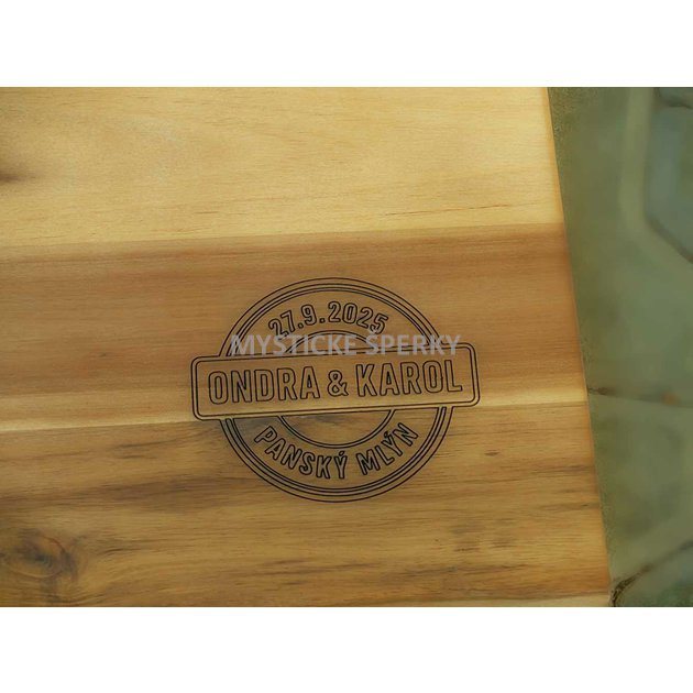 1. Gravírování textu na kuchyňské prkýnko