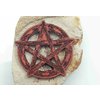 6. Dřevěný amulet. ochranný symbol Pentagram