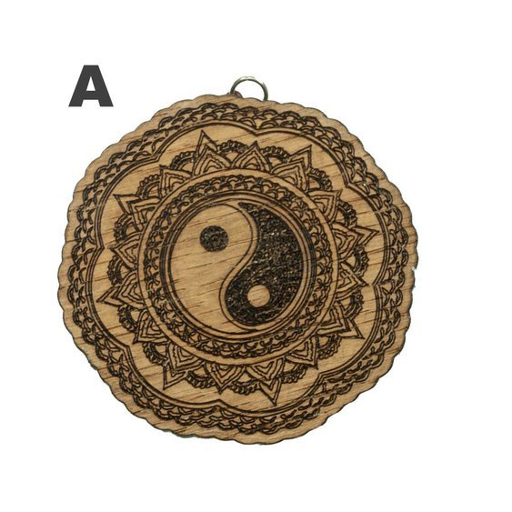 Dřevěný amulet Jing Jang var. A