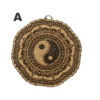 1.1. Dřevěný amulet Jing Jang var. A