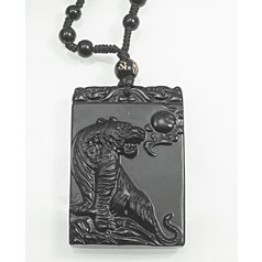 Přívěsek z Obsidiánu, motiv Tygra